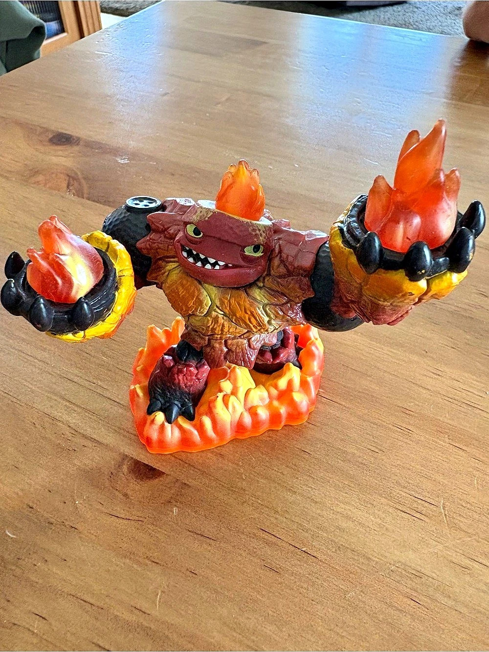 Skylanders Activision 2012 Giants Hot Head